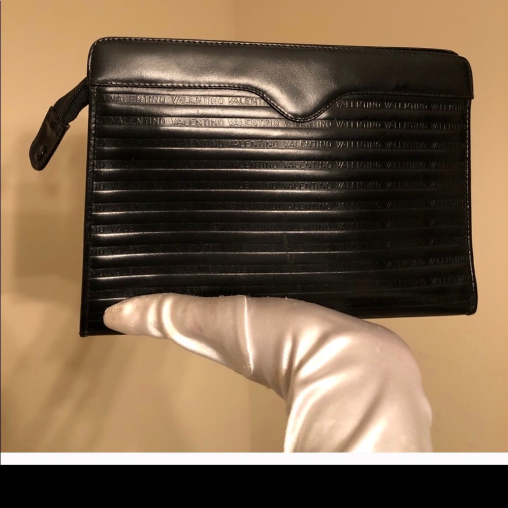 Valentino Clutch